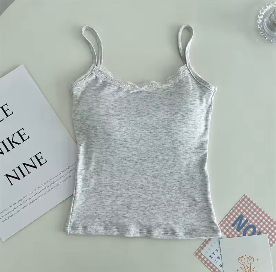 Débardeur Caraco "Coquette" en Coton avec Dentelle et Soutien-gorge Intégré